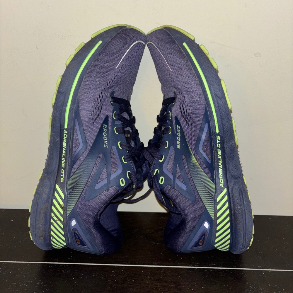 Brooks Adrenaline‎ GTS 23 Running Shoes, Men's Size 9, Blue Athletic Sneakers